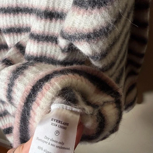 Sold - Picture 2 of 4